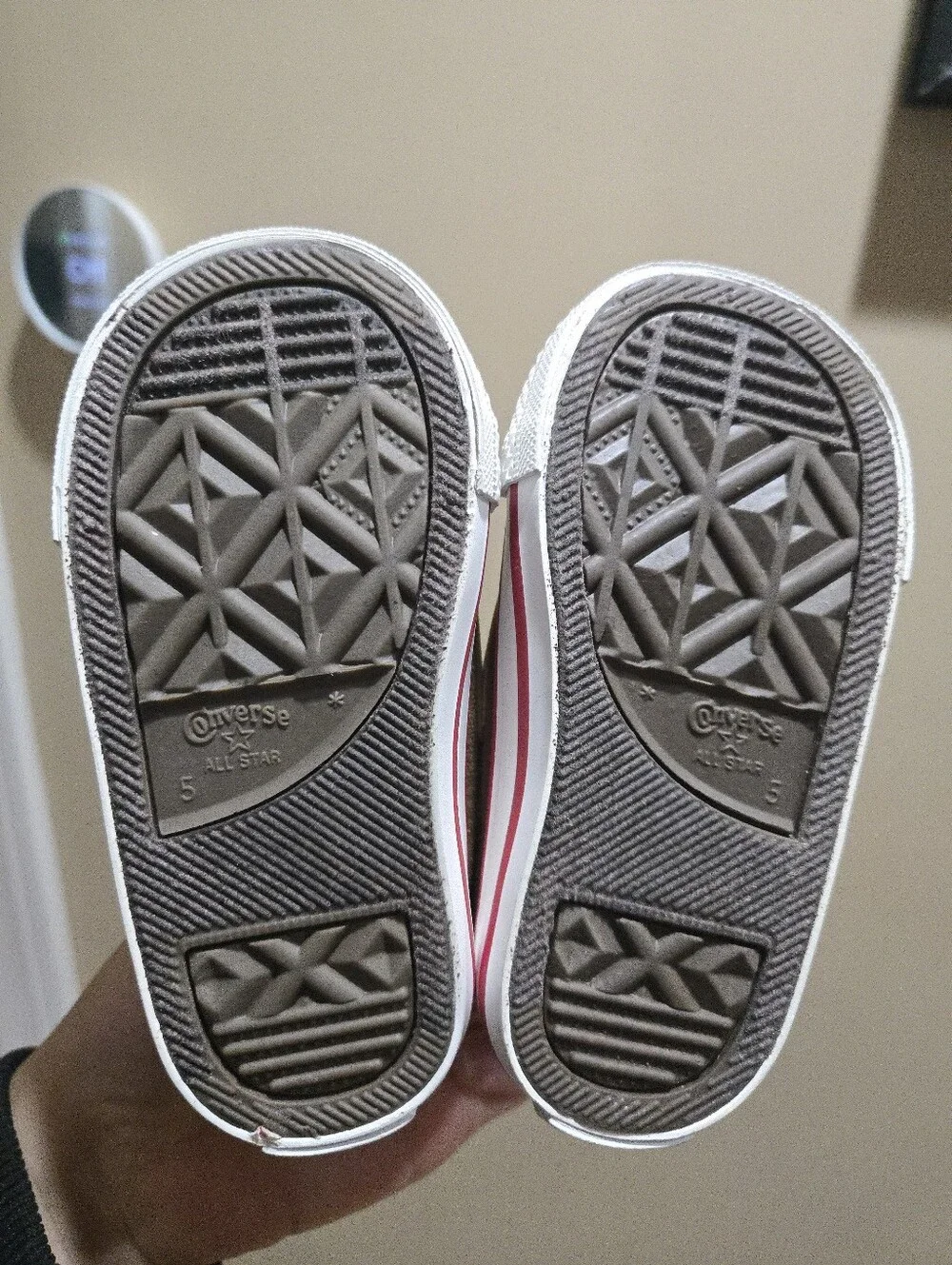 Toddler Converse sz 5C